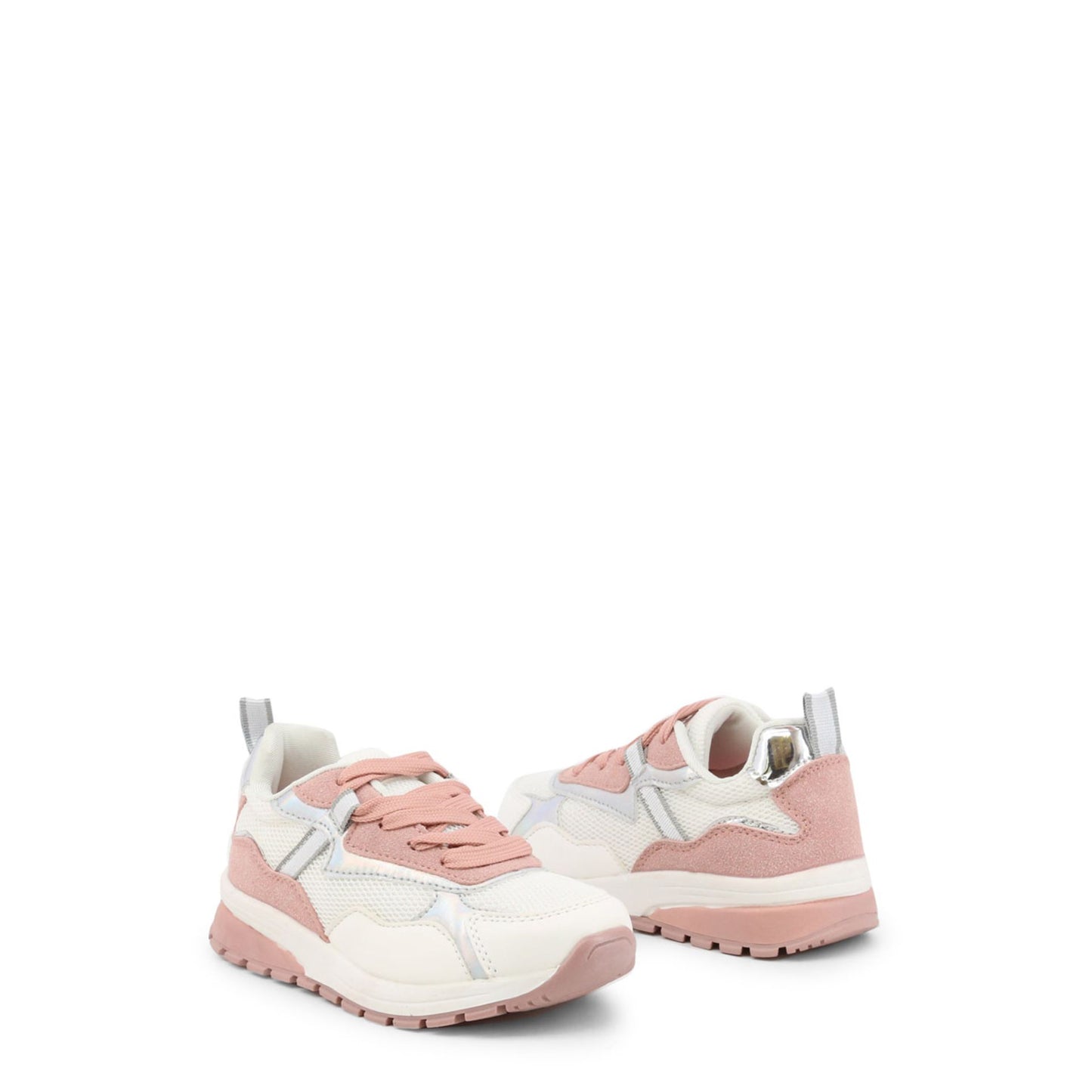 Glänzende Turnschuhe
